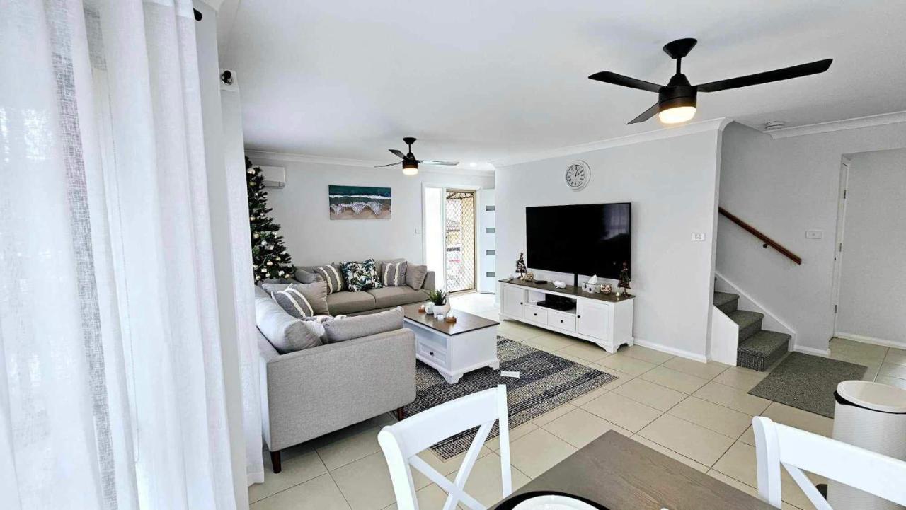 2 Seashells Apartment